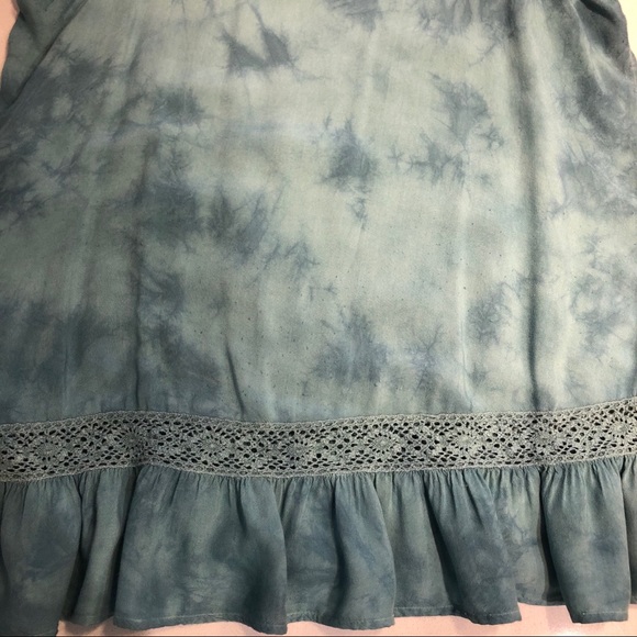 Relaxed Tank for Women - Picture 6 of 7